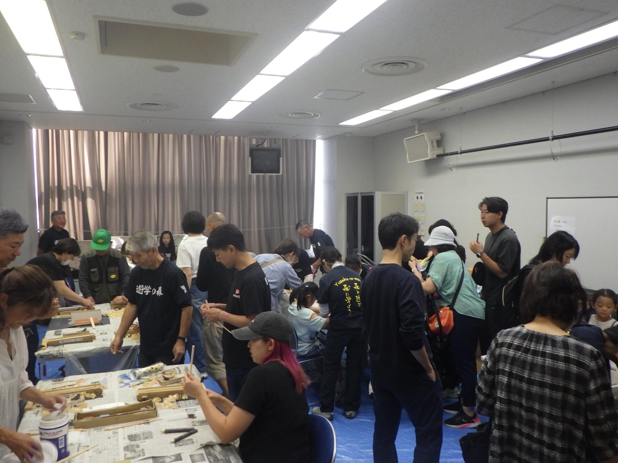「サハト30Fes.」木工クラフト会場の様子